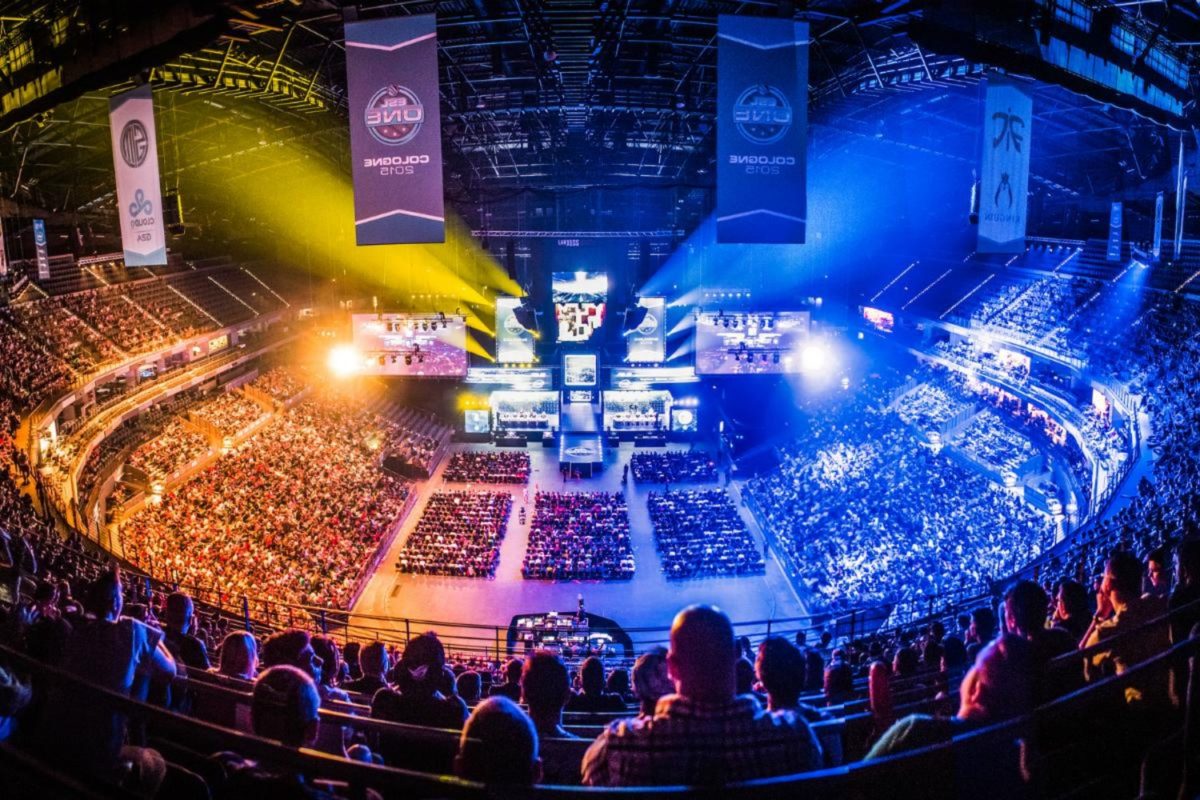 E-Sports: The billion-dollar industry, and how it came to be.