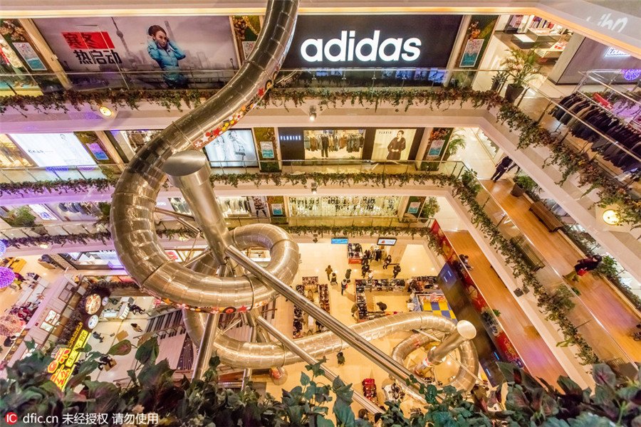Will malls and retail shops soon disappear?