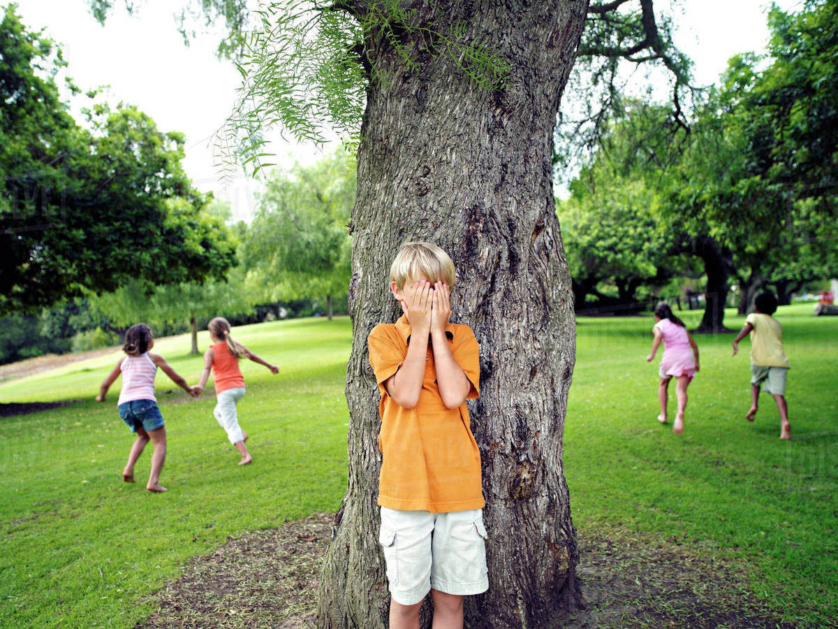 Hide and seek, not only a game for children but also for AI