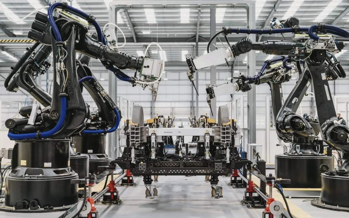 AI and Robotics – The Arrival of Microfactories